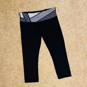 Size 8 black lululemon leggings